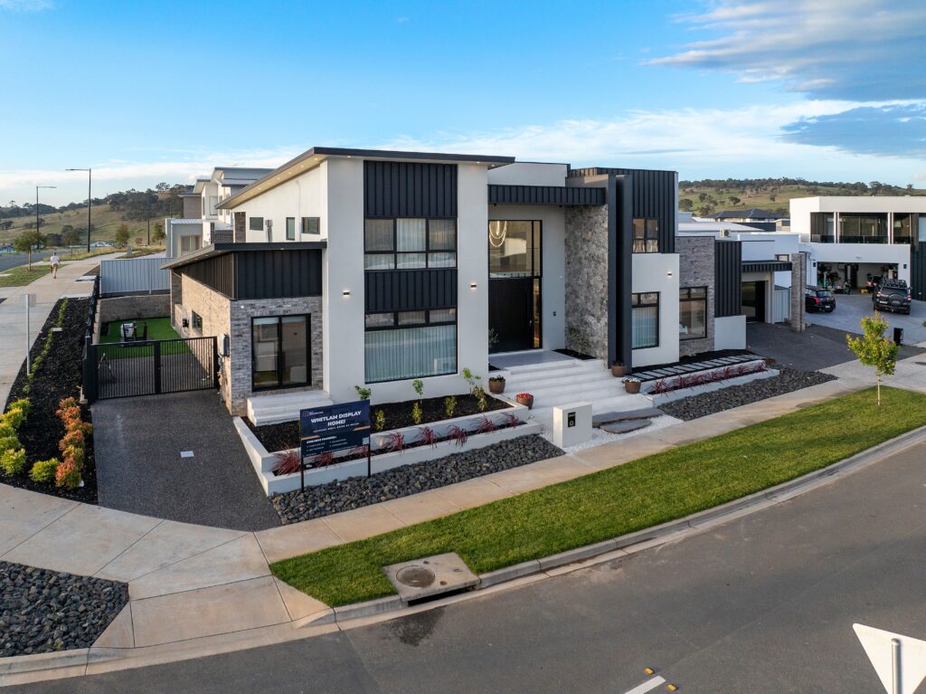 builders in canberra act near me